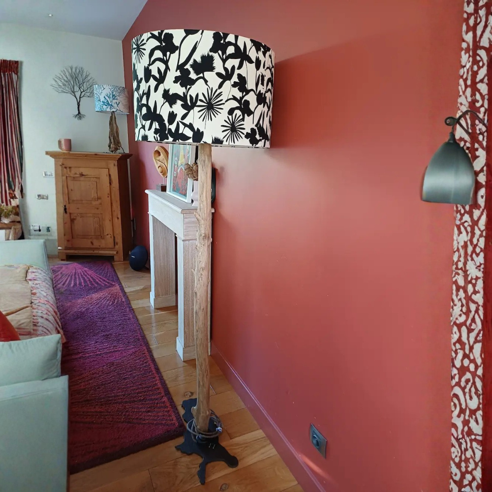 Lampadaire Droit (1000 x 1000 px) noir-blanc